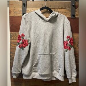Grey hoodie with red roses flowers - sz M Medium
